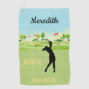 Schilderachtig Lady Golfer Swinging Greens Monogra Golfhanddoek