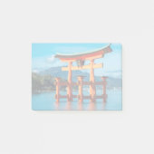 Schilderachtig landschap met Japanse Torii Gate Post-it® Notes (Voorkant)