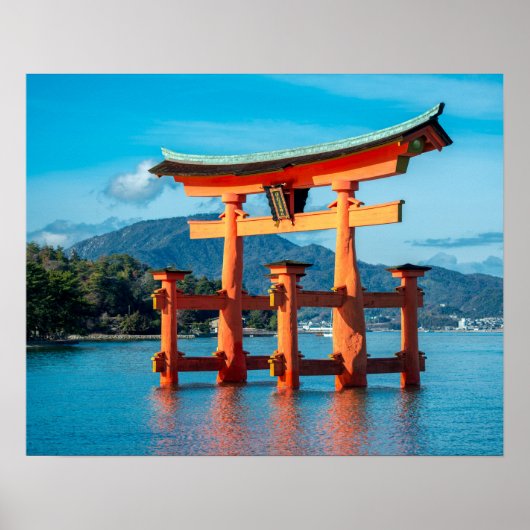 Schilderachtig landschap met Japanse Torii Gate Poster (Voorkant)