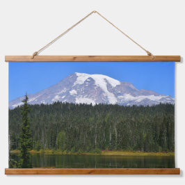 Schilderachtig Mount Rainier en Lake Landscape Hangend Wandkleed
