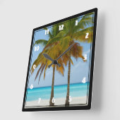 Schilderachtig palmbomen op een tropisch strand vierkante klok (Hoek)