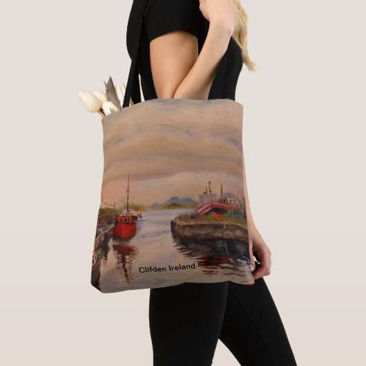 Schilderachtig pier in Clifden Ireland Tote Bag (Dichtbij)