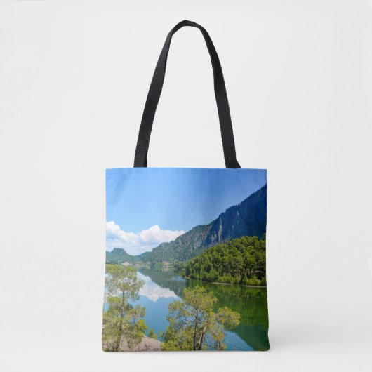 Schilderachtig reflectiefoto van Lake Mountain Tote Bag (Voorkant)