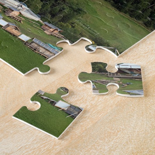 Schilderachtig reis in het Dolomietgebergte in het Legpuzzel (Zijkant)