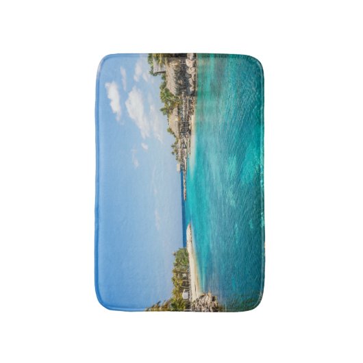 Schilderachtig Tropisch strand met Thatched Huts F Badmat (Voorkant Verticaal)