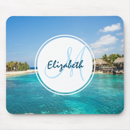 Schilderachtig Tropisch strand met Thatched Huts F Muismat (Voorkant)