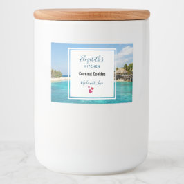 Schilderachtig Tropisch strand met Thatched Huts F Voedselcontainer Etiket