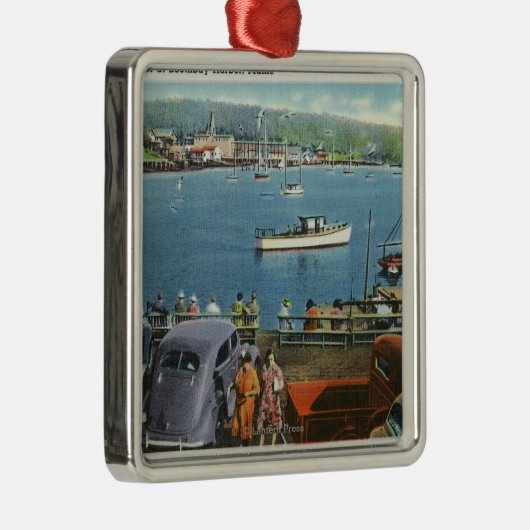 Schilderachtig Uitzicht uit de Wharf, Boats en Car Metalen Ornament (Rechts)