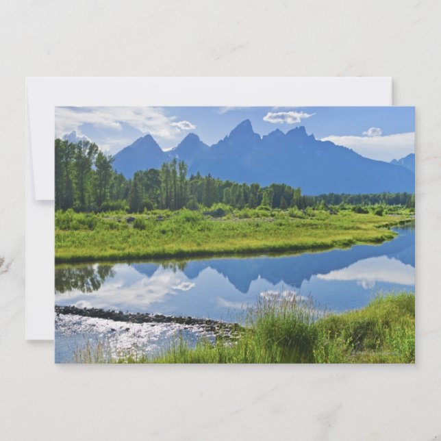 Schilderachtig Uitzicht van de bergen (Voorkant)