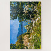 Schilderachtig uitzicht van het Comomeer door bloe Legpuzzel (Verticaal)