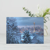 Schilderachtig Uitzicht van Snowy Seattle Feestdagenkaart (Staand voorkant)