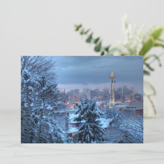 Schilderachtig Uitzicht van Snowy Seattle Feestdagenkaart (Staand voorkant)