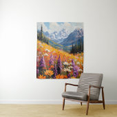 Schilderachtig wilde bloemen en bergen Fine Art Wandkleed (In situ)