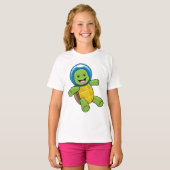 Schildpad als astronaut met glazen bal t-shirt (Voorkant volledig)
