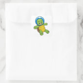 Schildpad als astronaut met glazen bal vierkante sticker (Tas)
