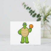 Schildpad als basketballspeler met basketbal briefkaart (Staand voorkant)
