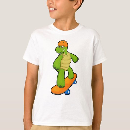 Schildpad als skateboarder met skateboard en helm t-shirt (Voorkant)