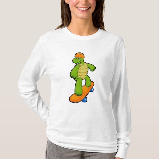 Schildpad als skateboarder met skateboard en helm t-shirt (Voorkant)