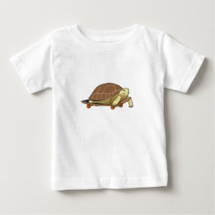 Schildpad als Skater met skateboard