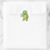 Schildpad die bier drinkt ronde sticker (Tas)