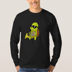 Schildpad met zonnebril die Franse hoorn speelt T-shirt
