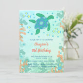 Schildpad onder het Zee Verjaardagsuitnodigingen Kaart (Staand voorkant)