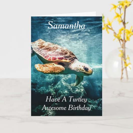 Schildpad onderwater - Aangepaste verjaardag Kaart (Gele Bloem)