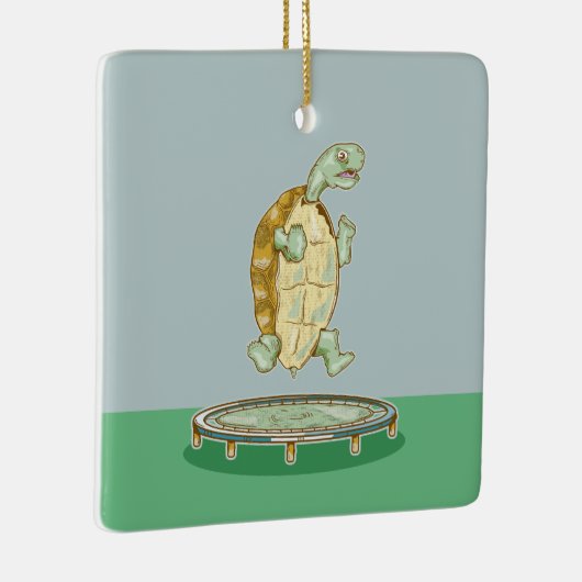 Schildpad op een trampoline keramisch ornament (Rechts)