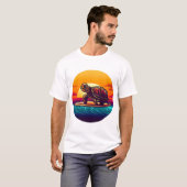Schildpad op Surfplank Zonsondergang T-shirt (Voorkant volledig)