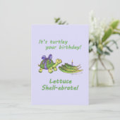 Schildpad pun verjaardagskaart met sla en kaars bedankkaart (Staand voorkant)
