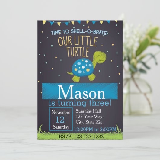 Schildpad Verjaardag Uitnodiging (blauw) (Staand voorkant)