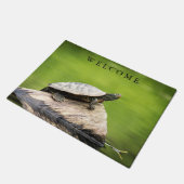 Schildschildpad op een logboek deurmat (Schuin)