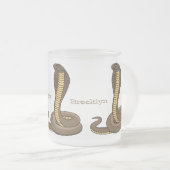 Schildslang met bruine cobra matglas koffiemok (Voorkant rechts)