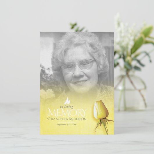 Schimergeel rozengedicht (Staand voorkant)