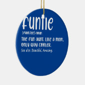 Schimmels definiëren de vlinder als een moeder. keramisch ornament (Rechts)