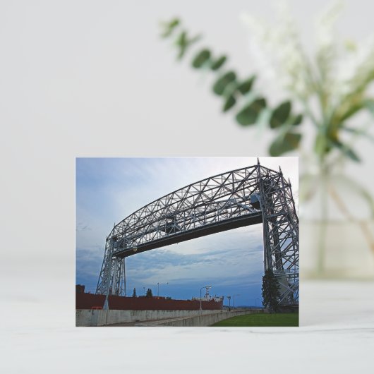 Schip onder de Lift Bridge Briefkaart (Staand voorkant)