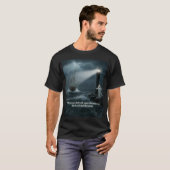Schip op zee T-shirt met vuurtoren scène (Voorkant volledig)