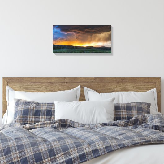 Schitterend landelijk zondgebergte canvas afdruk (Insitu (Slaapkamer))