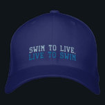 Schitterend om te leven, levend om geborduurd pet<br><div class="desc">Show je liefde voor zwemmen met dit slogan zwemmen pet geborduurd pet. Leest Swim om te leven,  leef aan Swim. Geweldig geschenk voor zwemmers en zwembussen.</div>
