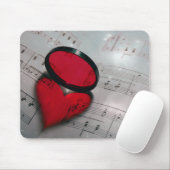 Schitterende rode glazen reflectie die een hart vo muismat (Met muis)