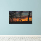 Schitterende triptyse voor paarden en eikenbomen canvas afdruk (Insitu (Houten vloer))
