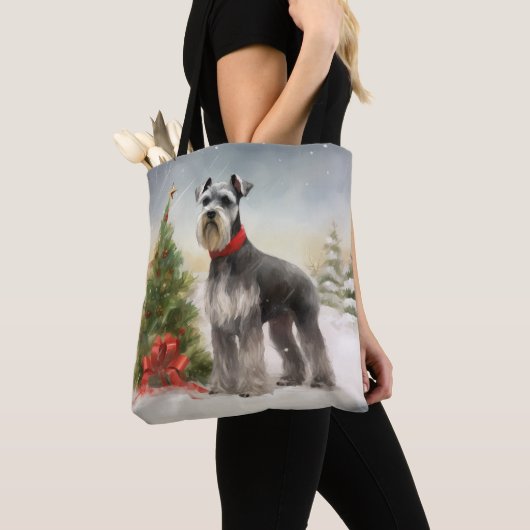 Schnauzer Dog in sneeuwkerst Tote Bag (Dichtbij)