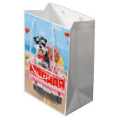 Schnauzer Dog Valentijnsdag Truck Hearts Medium Cadeauzakje (Achterkant Gekanteld)