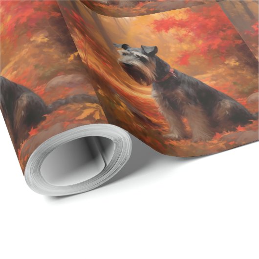 Schnauzer in Herfstbladeren Herfst Inspire Cadeaupapier (Rol Hoek)