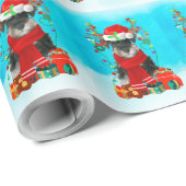 Schnauzer in sneeuw met kerstcadeautjes cadeaupapier (Rol Hoek)