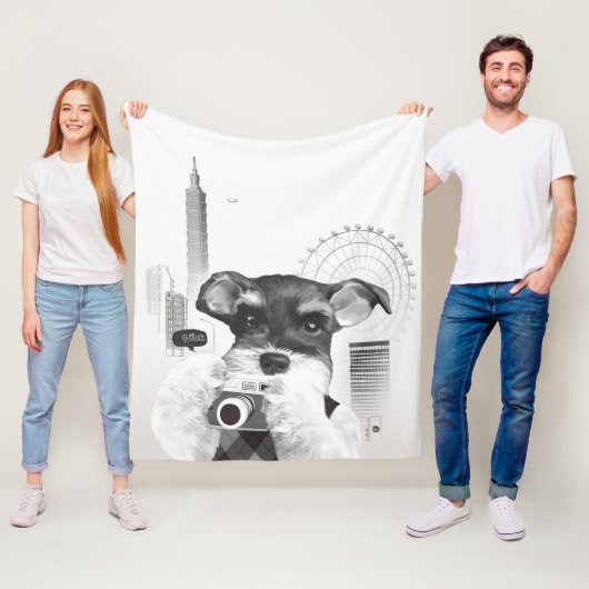 Schnauzer met camera fleece deken (In situ)