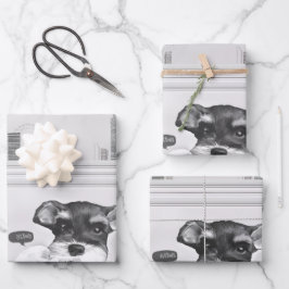 Schnauzer met camera inpakpapier vel