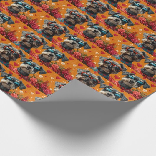 Schnauzer met Hart Rozen Valentijnsdag Cadeaupapier (Hoek)