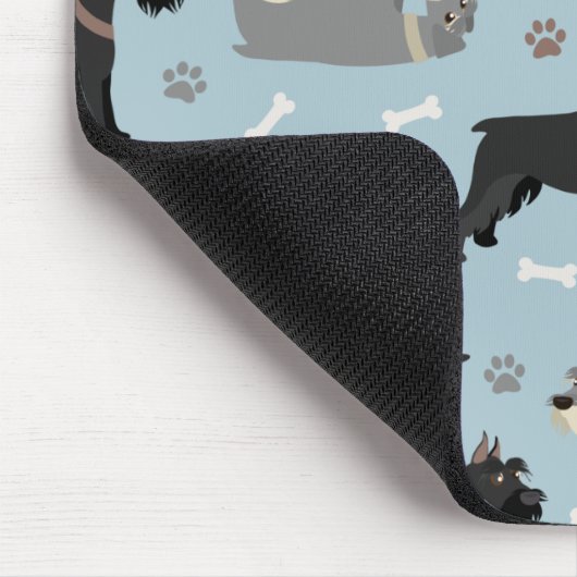 Schnauzer Paws en Botten Muismat (Hoek)