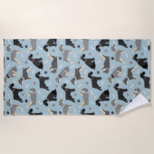 Schnauzer Paws en Botten Strandlaken (Voorkant)